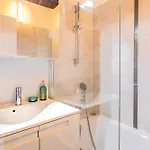 4 Guests Flat - Rue Mouffetard Apartman
