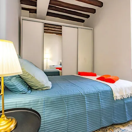 4 Guests Flat - Rue Mouffetard Apartment Paris